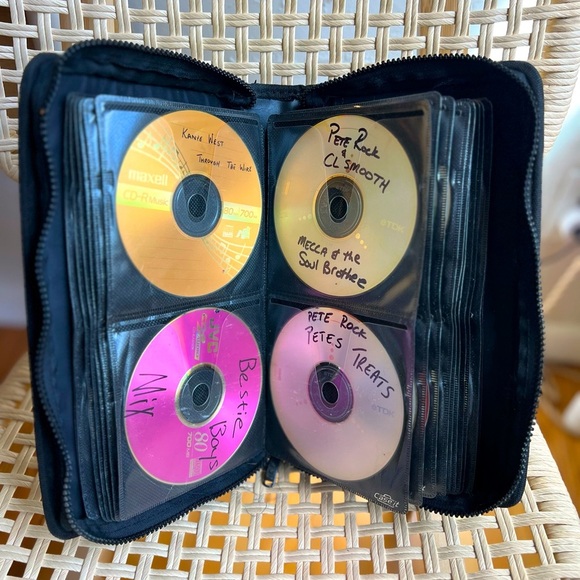 Vintage Hip-Hop & Rap Mix CD Collection Case Wu-Tang, DMX, Kanye, Beastie Boys - Picture 1 of 7